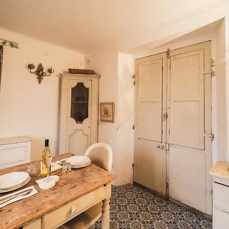 Tatil Evi House *